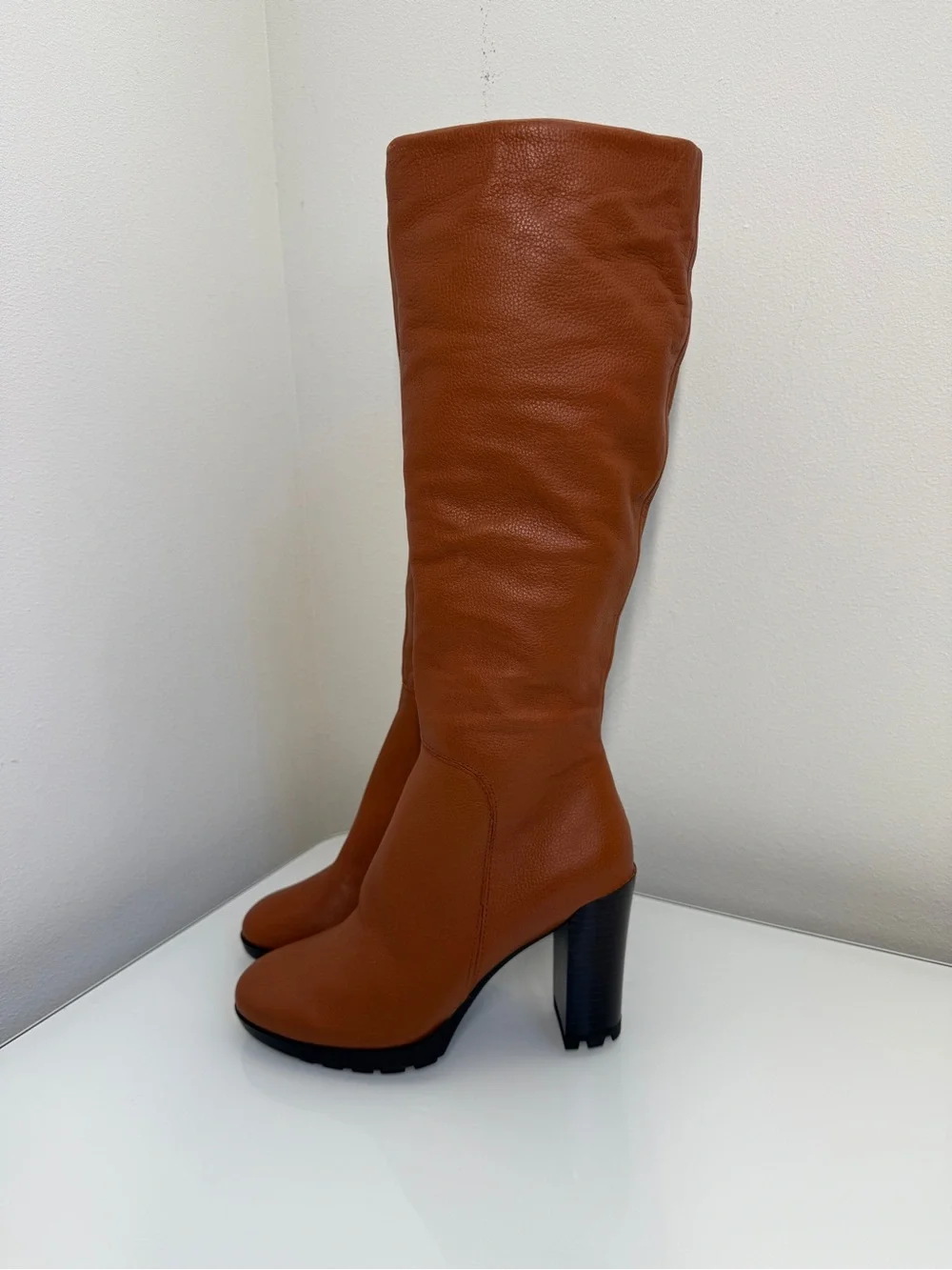Kenneth Cole Leather Knee High Lug Sole Block Heel Boots Justin Cognac 8 NEW
